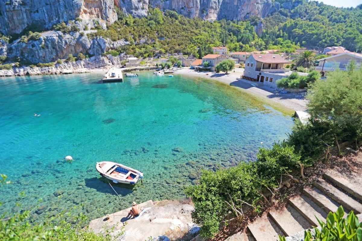 Villa Mateljan Zastražišće Dış mekan fotoğraf