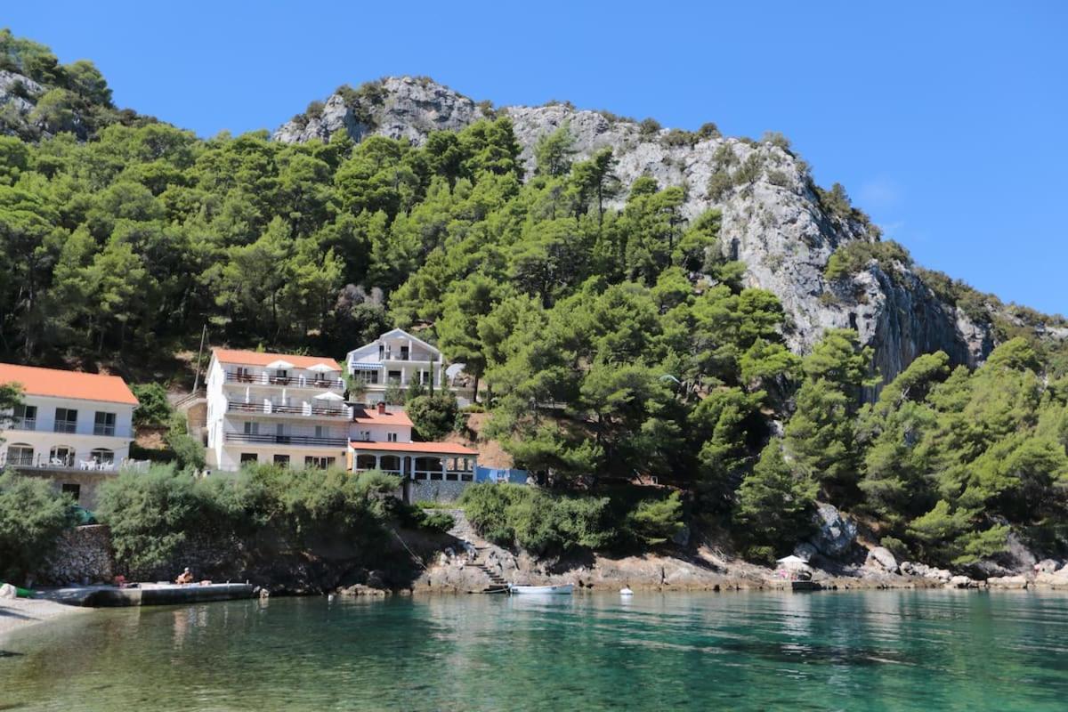 Villa Mateljan Zastražišće Dış mekan fotoğraf