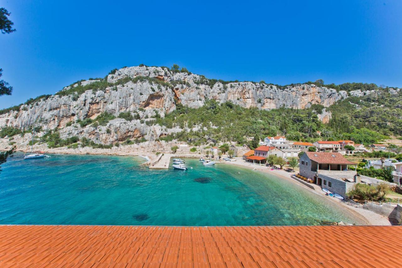 Villa Mateljan Zastražišće Dış mekan fotoğraf